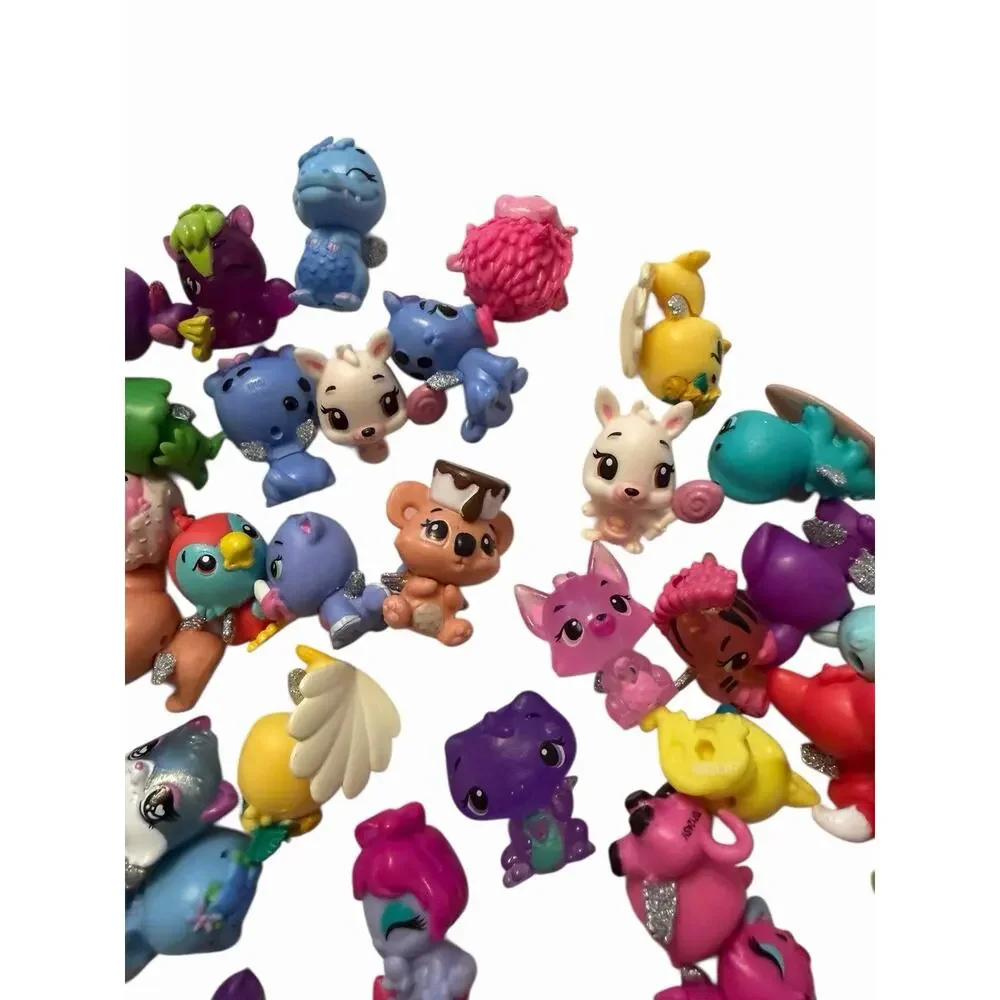 HATCHIMALS Colleggtibles BIG LOT OF 70+ Figures Mix Series 3313-30
